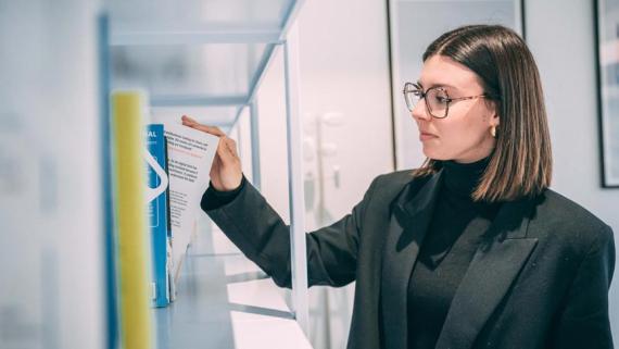 École de commerce ou université : quelle différence ?